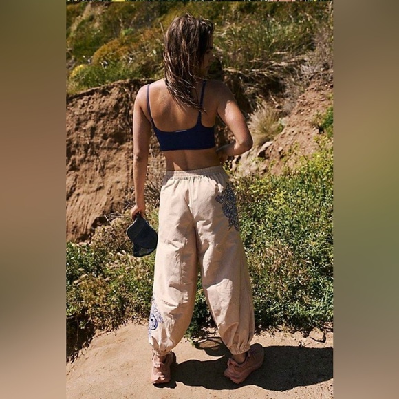 NWOT FP Movement Baller Embroidered Pants - Picture 2 of 3